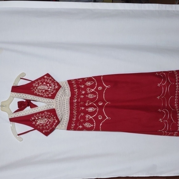 Double Decker halter Dress - Picture 1 of 10